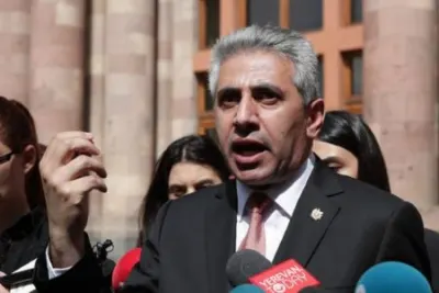 Strong Armenia warns Armenian authorities against withdrawal of Russian border guards from the Armenian-Turkish border