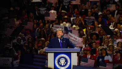 Trump promises $5,000 to every adult American if Republicans win the midterms