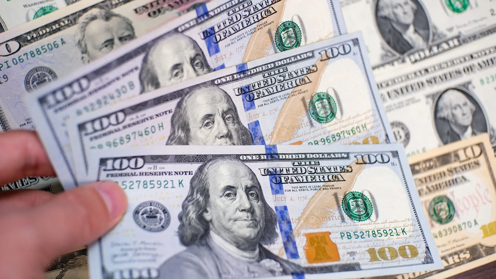 BRICS talks up de-dollarization, but practical progress remains limited