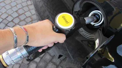 Մակրոնը կոչ է անում կրկին բաց թողնել նավթի արտակարգ պաշարները