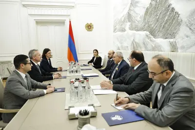 Նիկոլ Փաշինյանը հանդիպել է ԱՄՀ հայաստանյան առաքելության ղեկավար Ալեքսանդր Թիմանին