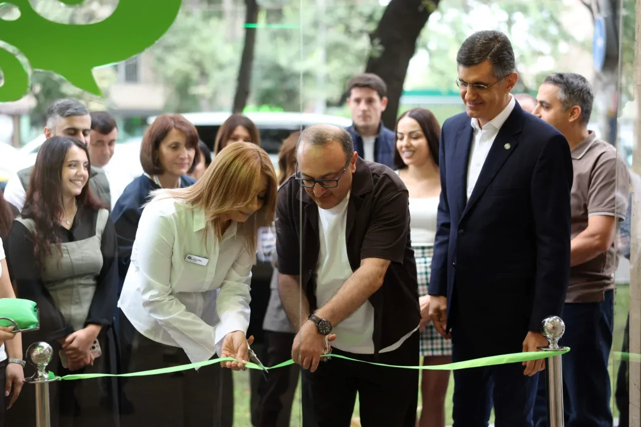 Ucom-ի Էրեբունու վաճառքի և սպասարկման կենտրոնը վերաբացվել է նորացված ձևաչափով
