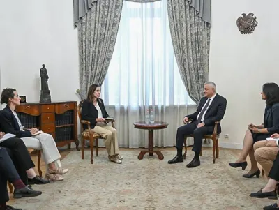 Mher Grigoryan discusses reservoir projects with AFD